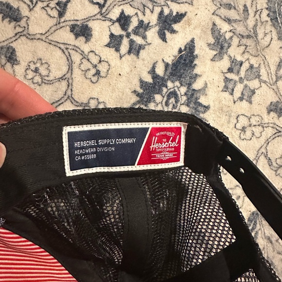 Herschel Supply Company Black Kids Hat - Picture 3 of 4